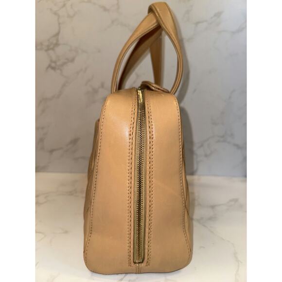 Chanel Vintage Gold Lambskin Leather Handbag - Good Condition - Picture 12 of 13